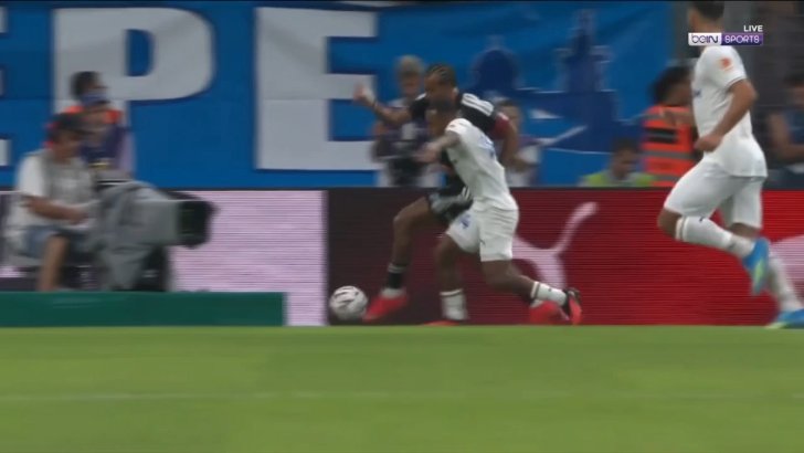 Olympique de Marseille 2-0 RC Strasbourg Alsace - Amine Gouiri pen. + foul 68'