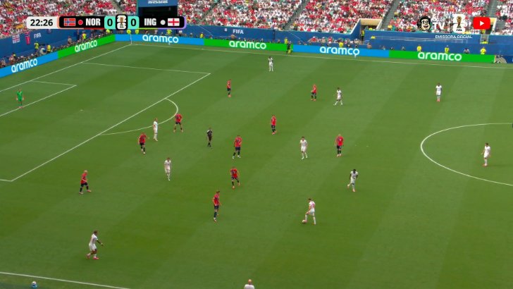 Andreas Schjelderup scores in the 36' minute for Norway against England