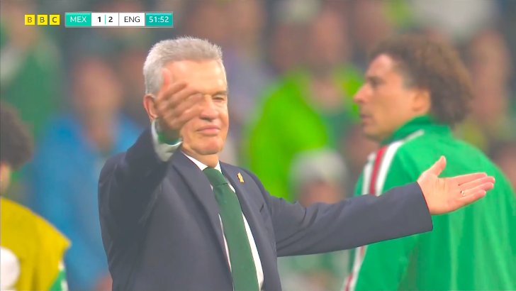 Jarell Quansah straight red card against Mexico 53'