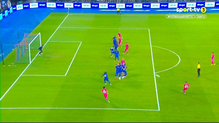 Johor Darul Ta'zim 2 - 2 Chelsea - Oscar Arribas free kick 65'