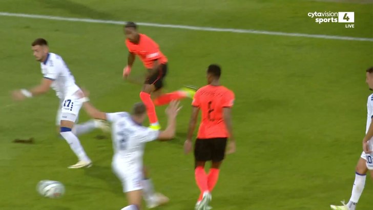 Match clip